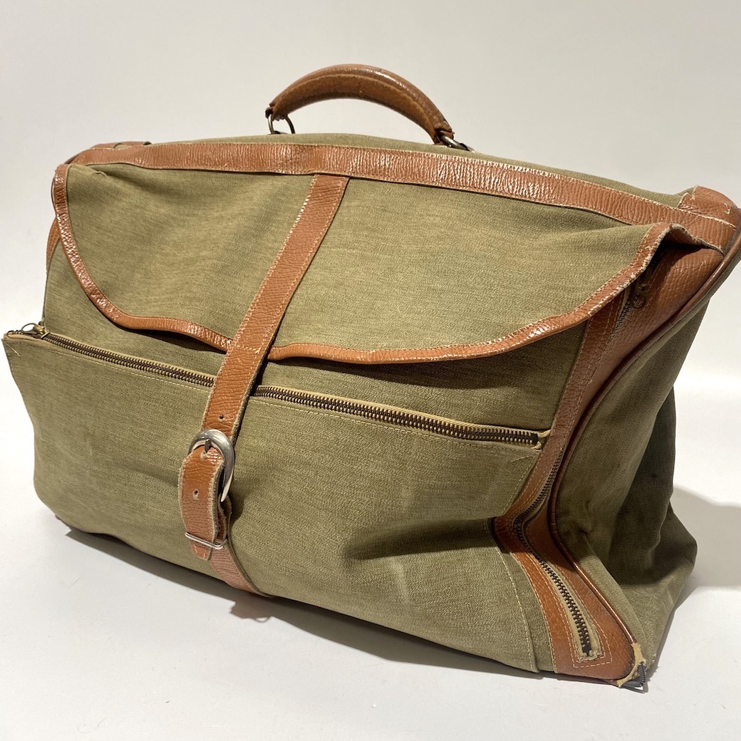 BAG, Overnight travel - Khaki w Tan Trim